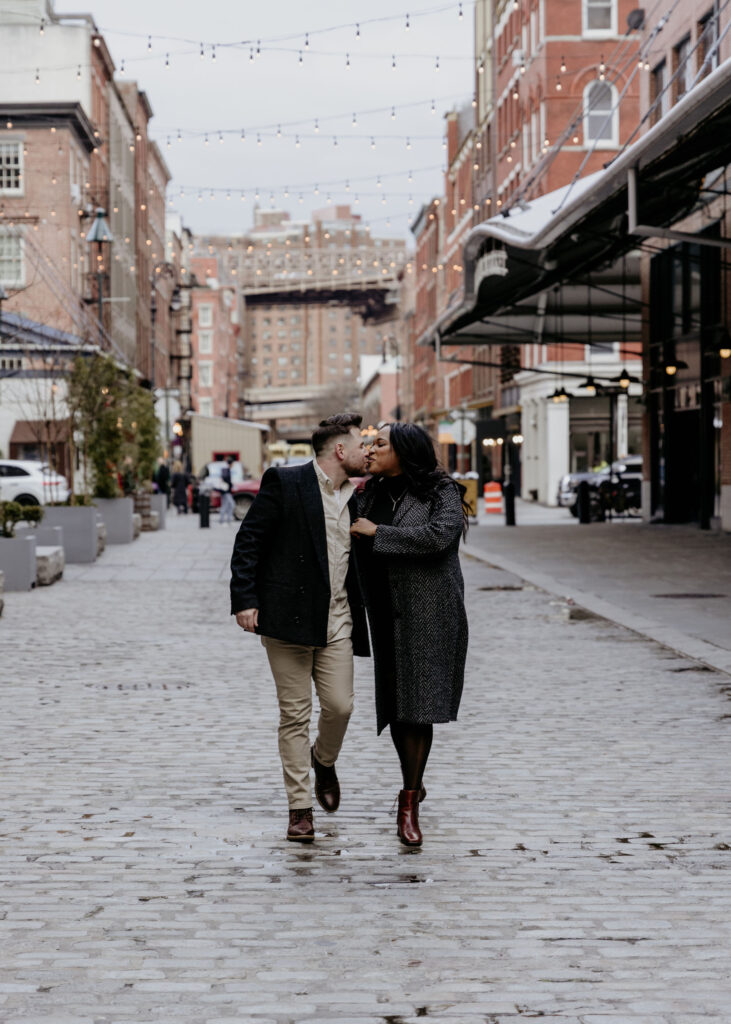 Couple kissing at their New York engagement photoshoot