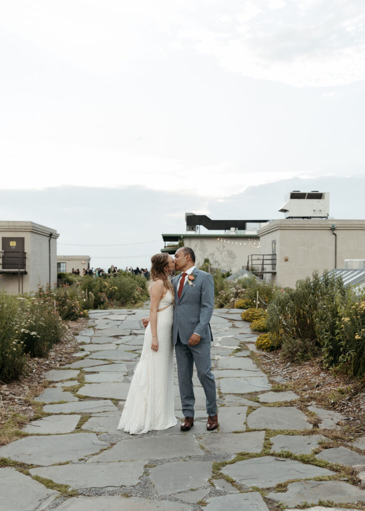 bride and groom brooklyn grange wedding portraits on the rooftop gardens